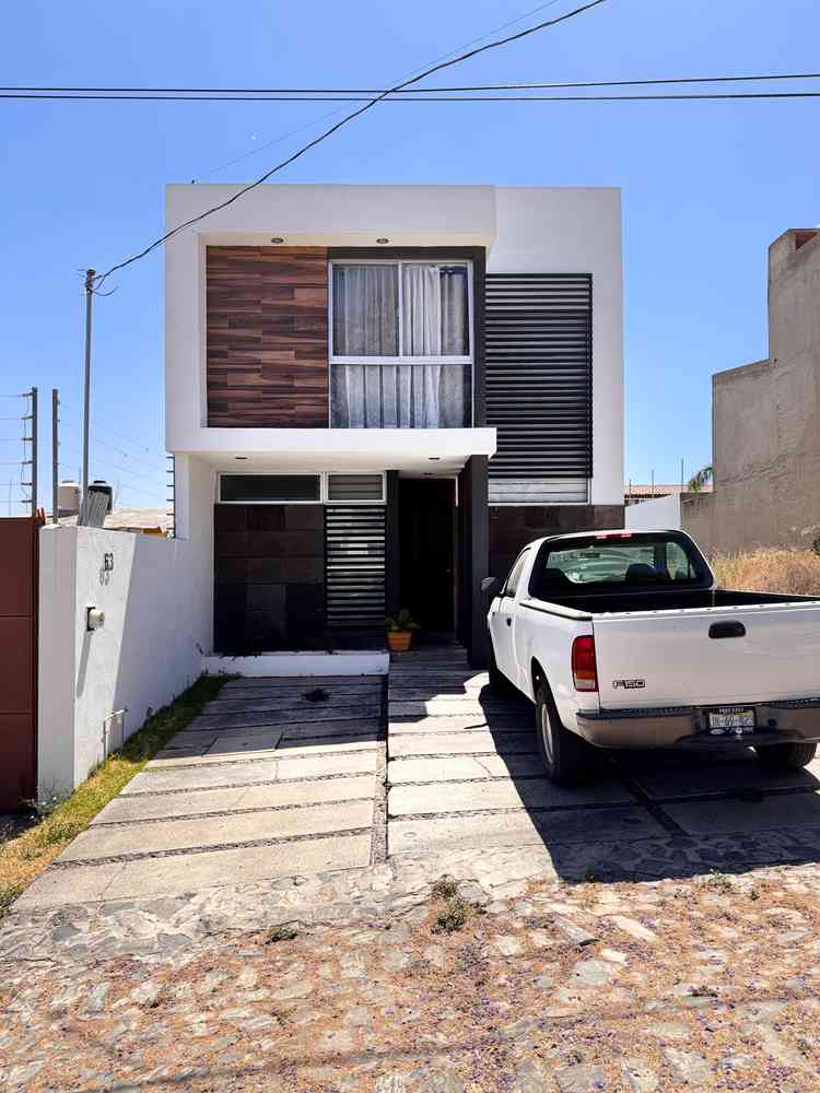 casa en venta camino de las malvas cortijo san agustin tlajomulco de zuniga jalisco pyiFCxi